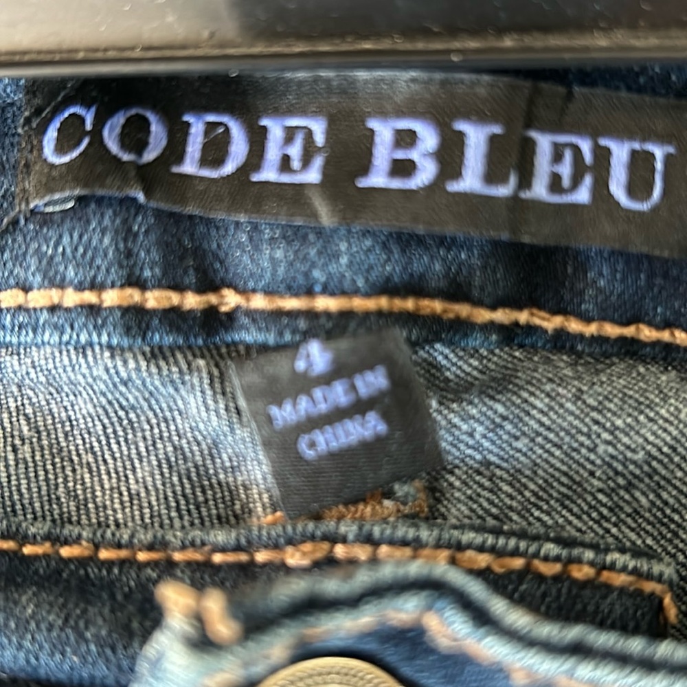 Code Blue Capri Jeans - Picture 7 of 8